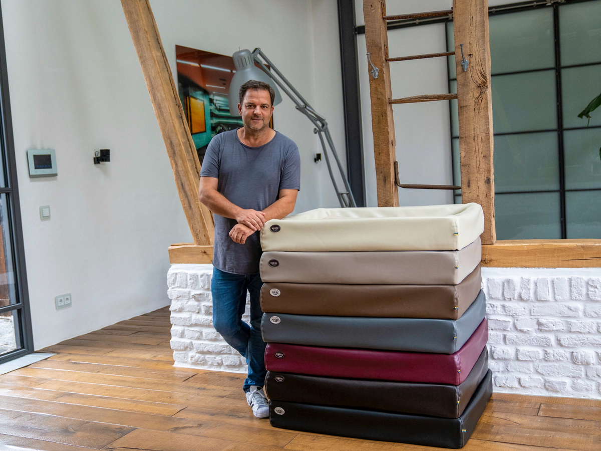 Hundebett KUDDE Kunstleder (weitere Ansicht)