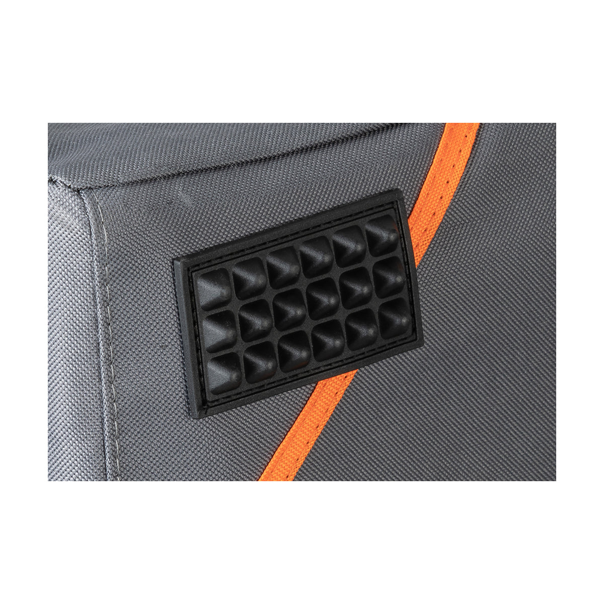 Knuffelwuff faltbare Hundebox Auto Transportbox Alverstone mit Aluminiumgestell für den Kofferraum – M - 61 x 46 x 43 cm (Ansicht 5)
