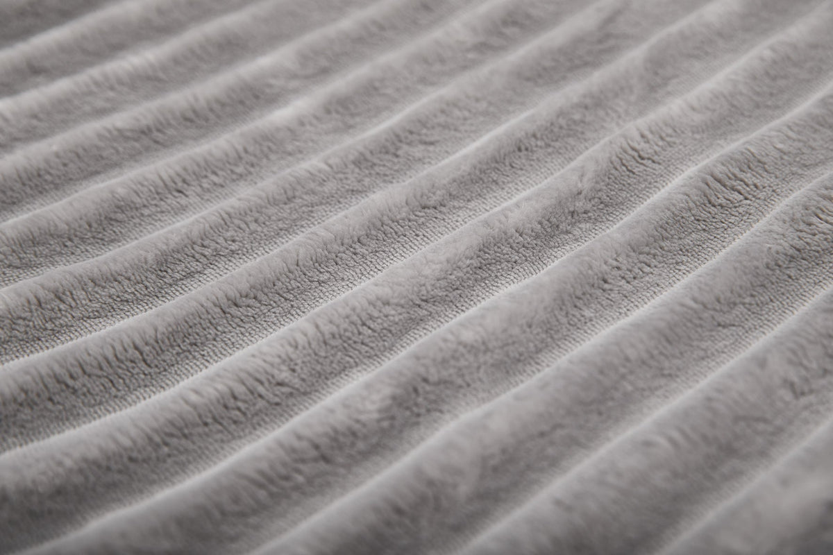 Kuscheldecke VÄRME Breitcord