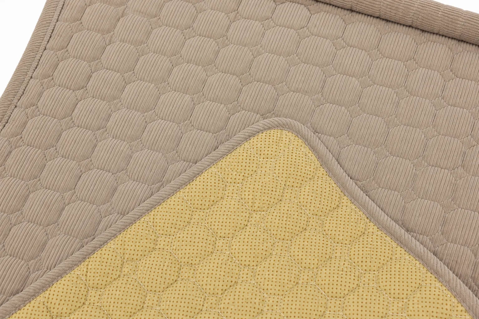 Kunert Hunde- und Katzenbett/ Schutzmatte für Bett und Sofa - 75 x 75 x 10 cm
